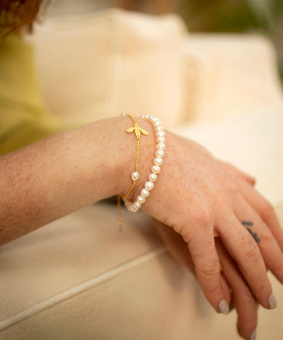 Button Pearl Gold Bracelet