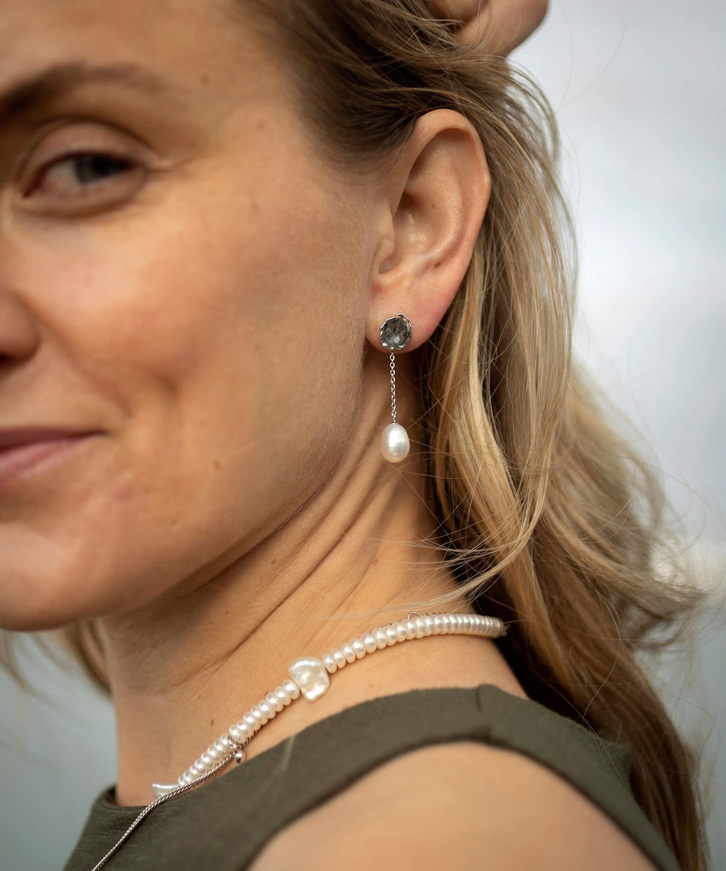 Molten lava silver stud with removeable chain pearl charm