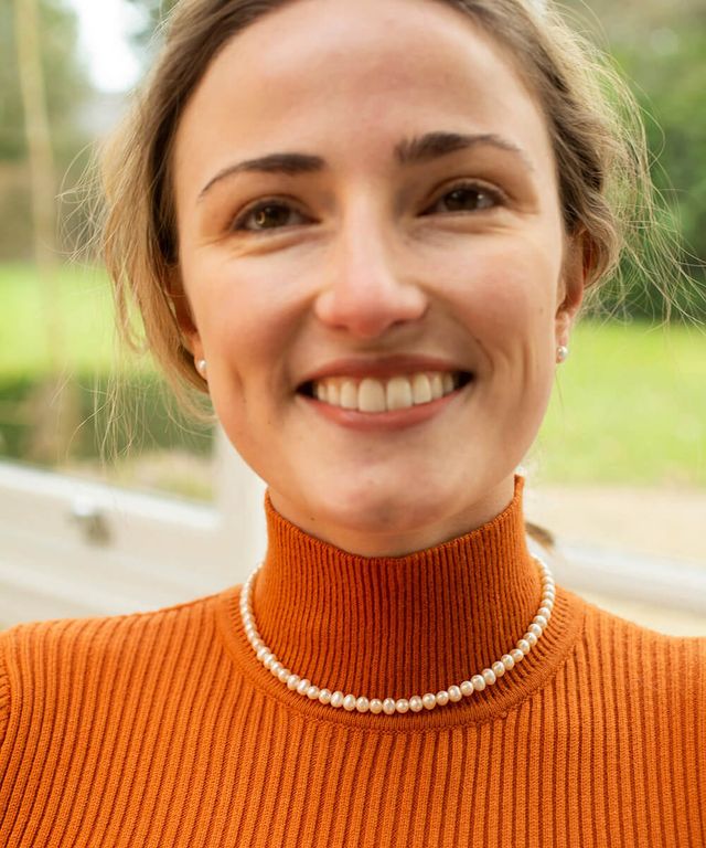 Button Pearl Gold Choker