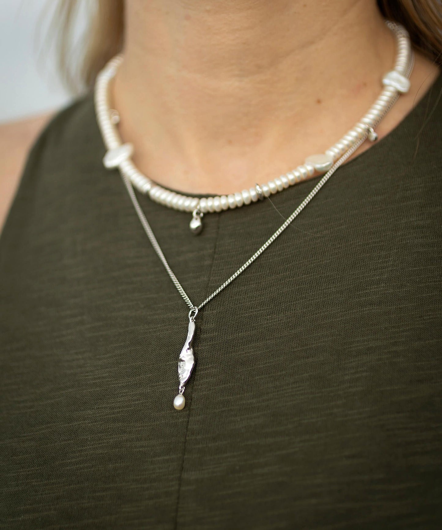 Siren mermaid and pearl silver drop pendant