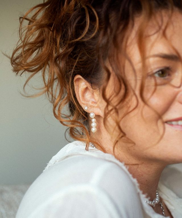 Coco graduated pearl drop silver earrings