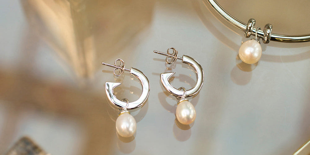 Luxury Pearl Gifts for Anniversaries