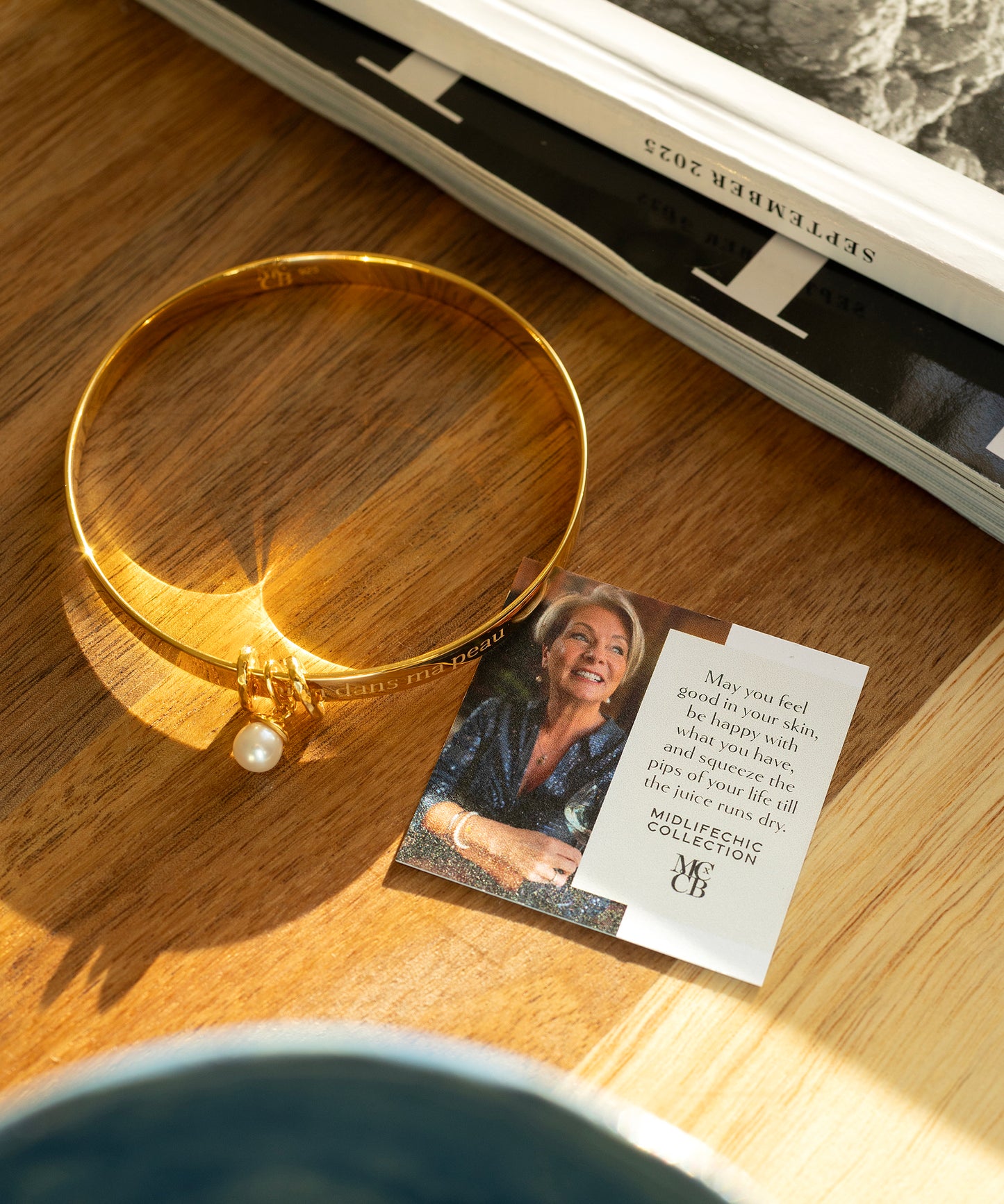 Midlifechic mantra ROUND bangle, with single pearl charm, 18k gold plate