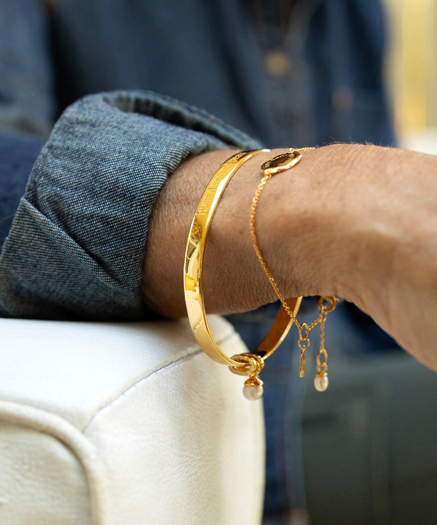 Midlifechic mantra SLIM OVAL bangle, with single pearl charm, 18k gold plate