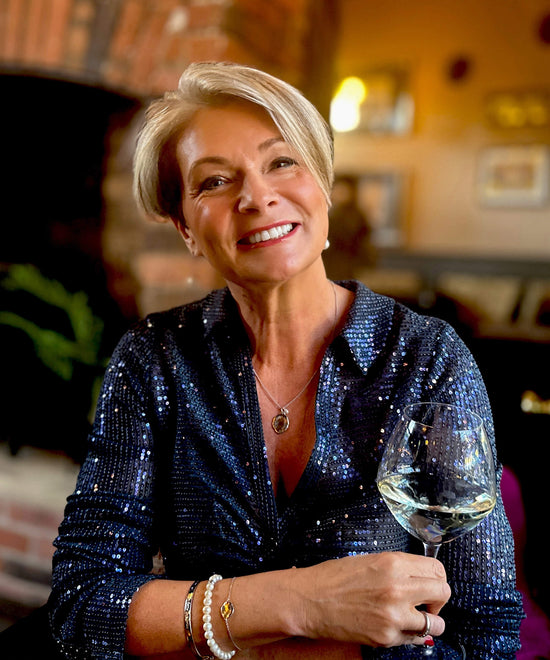 Midlifechic mantra silver necklace with single pearl charm