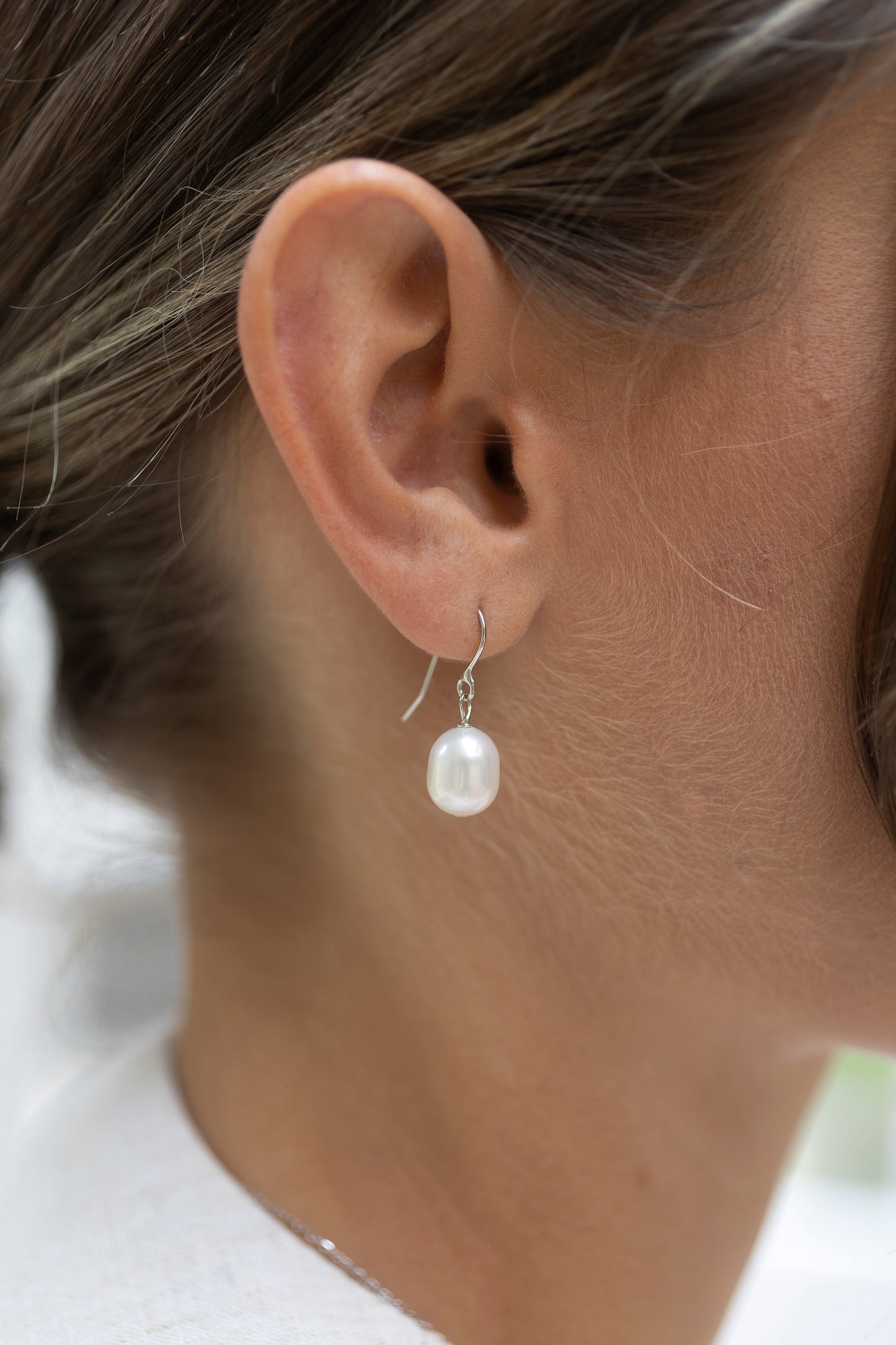 Large volcano hoop earring with no pearl, silver