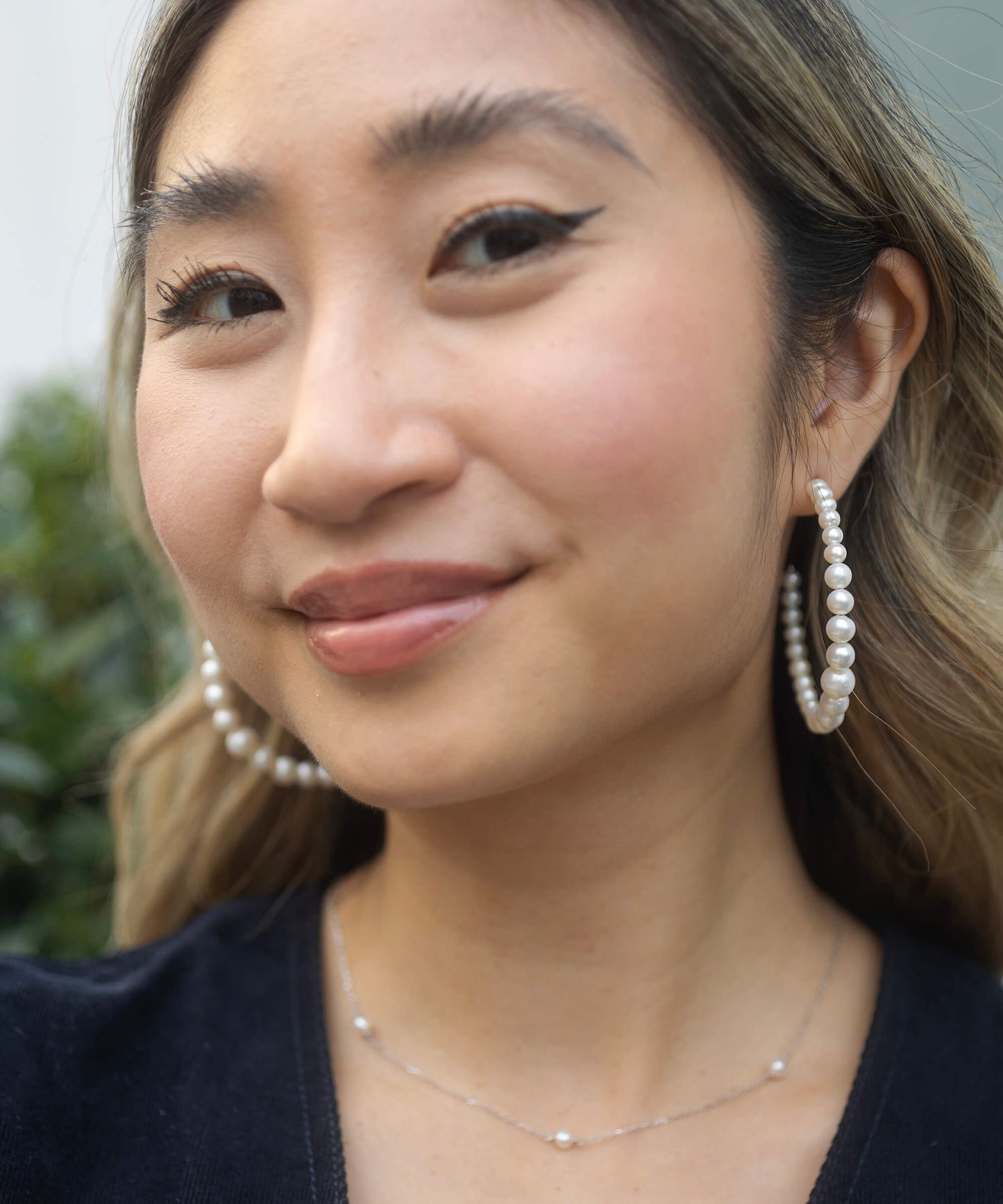 Large pearl graduated mermaid hoop, silver