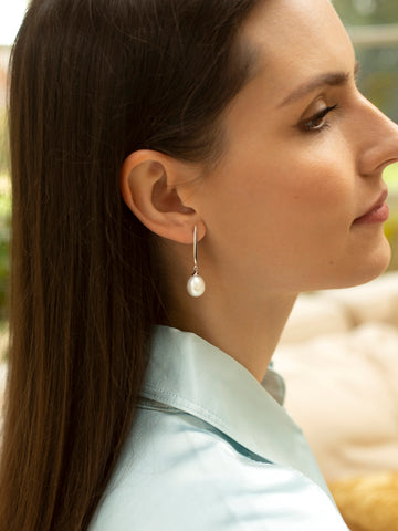 Coco epee pearl drops