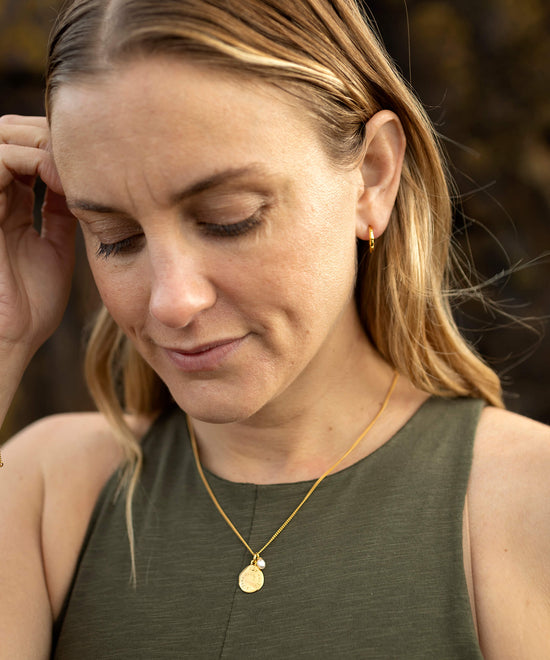 The World Is Your Oyster Gold Micro Necklace