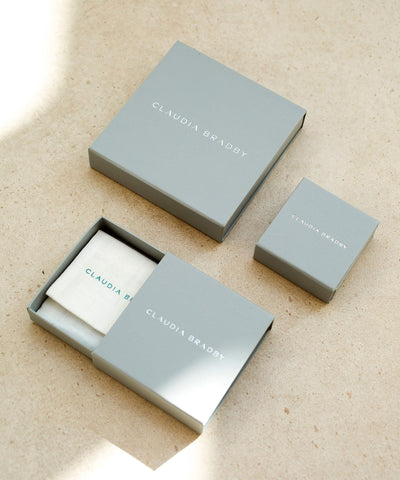 Audrey white pearl stud earrings