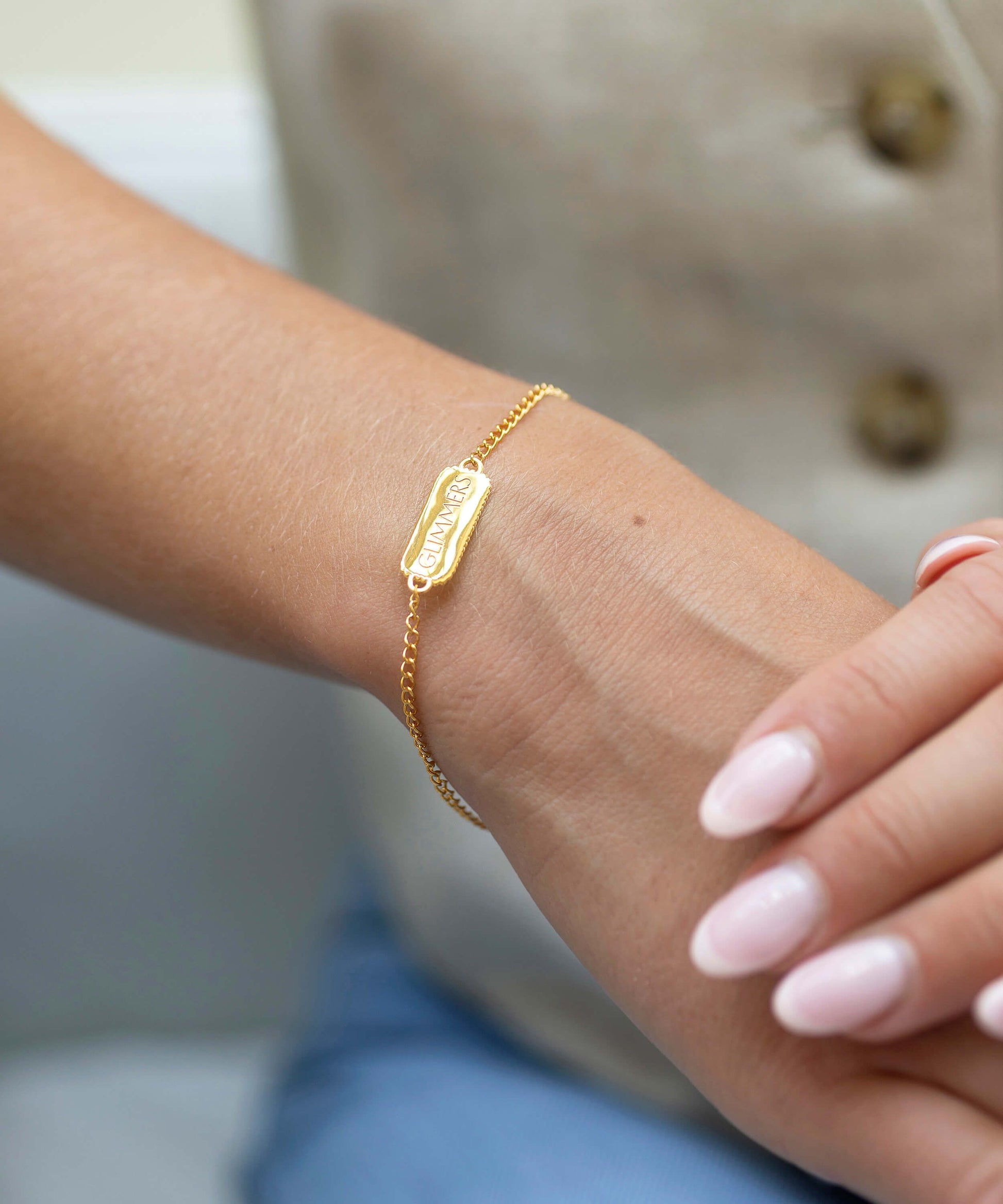 Single Pearl Gold Glimmers Bracelet