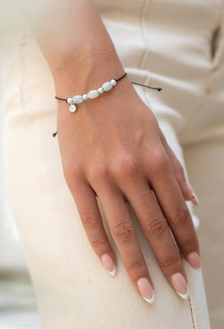 Pearl and jade friendship bracelet, adjustable cord, silver