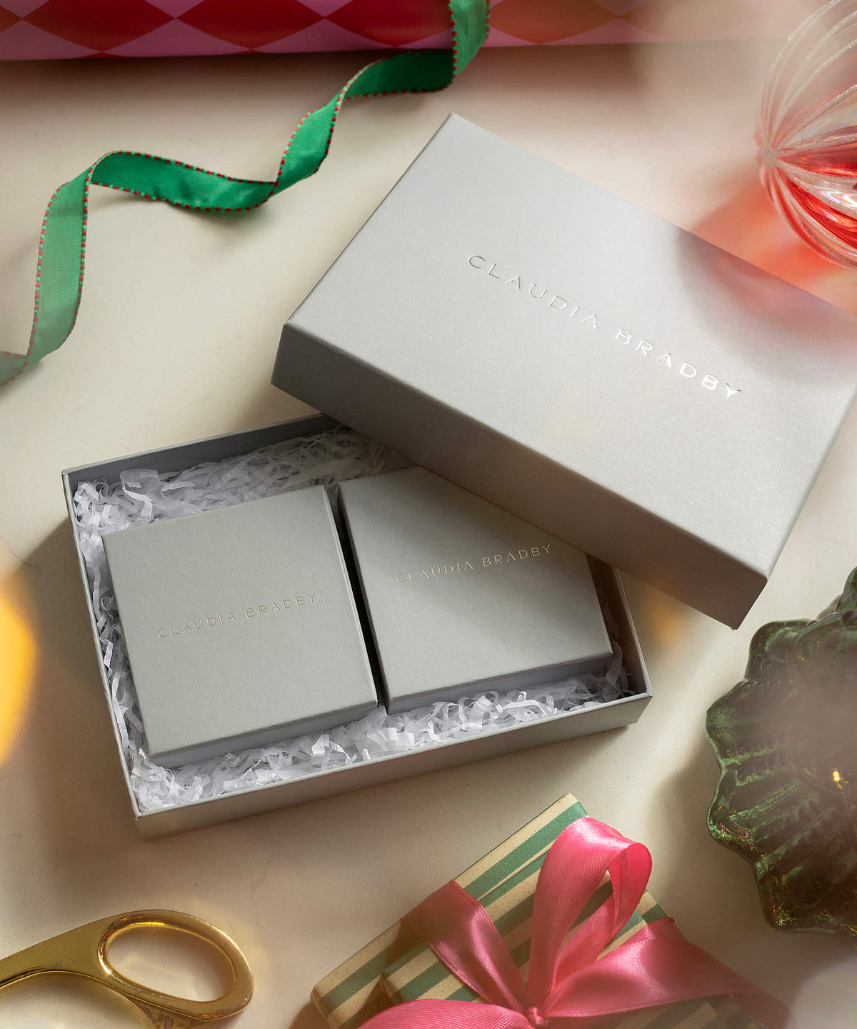 Pearl Necklace and Bracelet Gift Set | The World Is Your Oyster