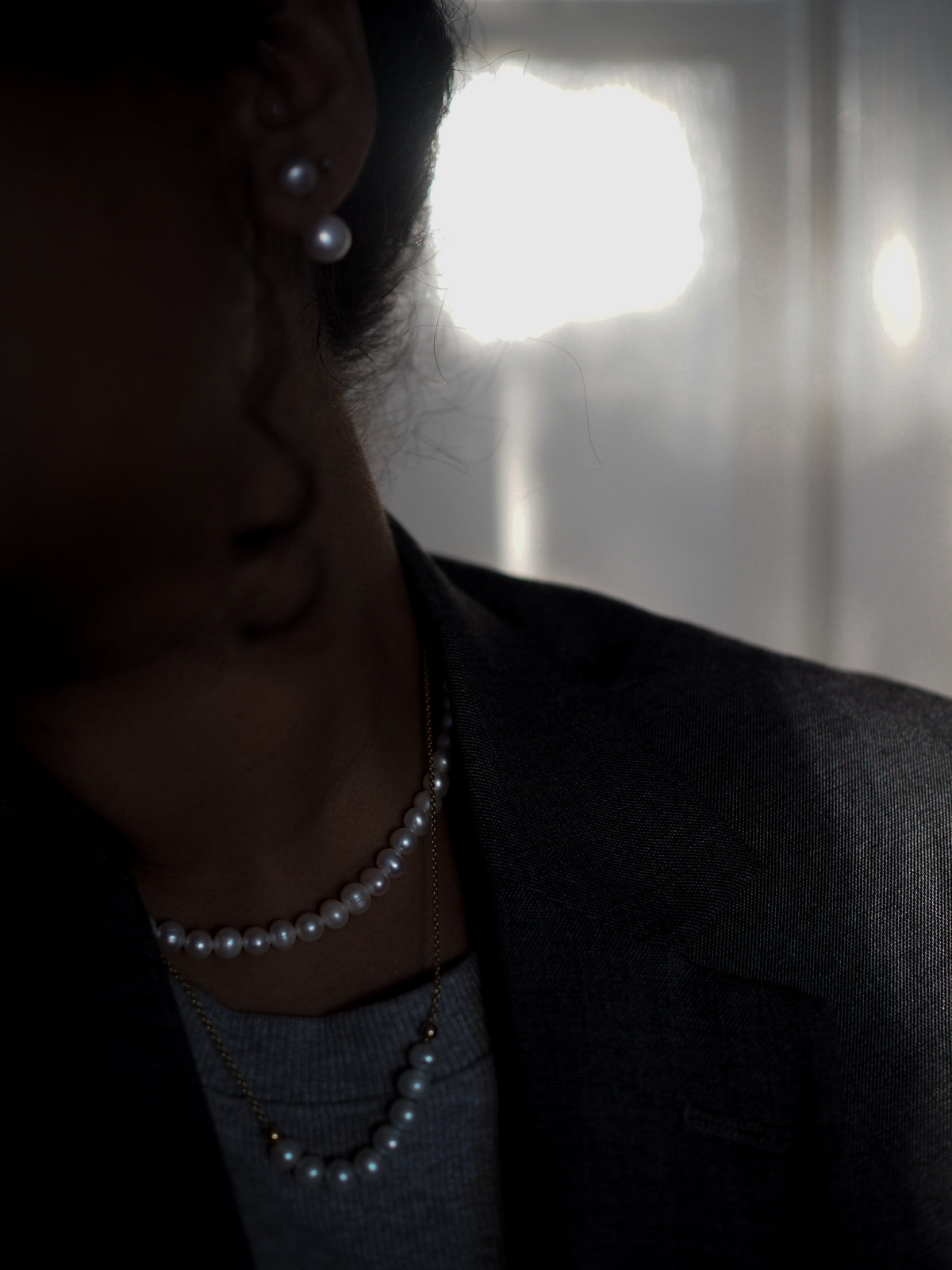 Button Pearl Choker