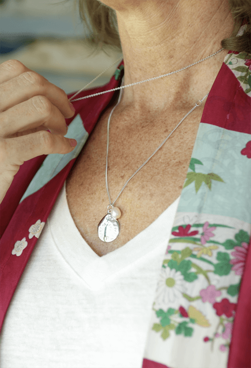 the iconic pearl world is your oyster jewellery collection