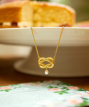 June Birthstone - Love knot pearl necklace, gold