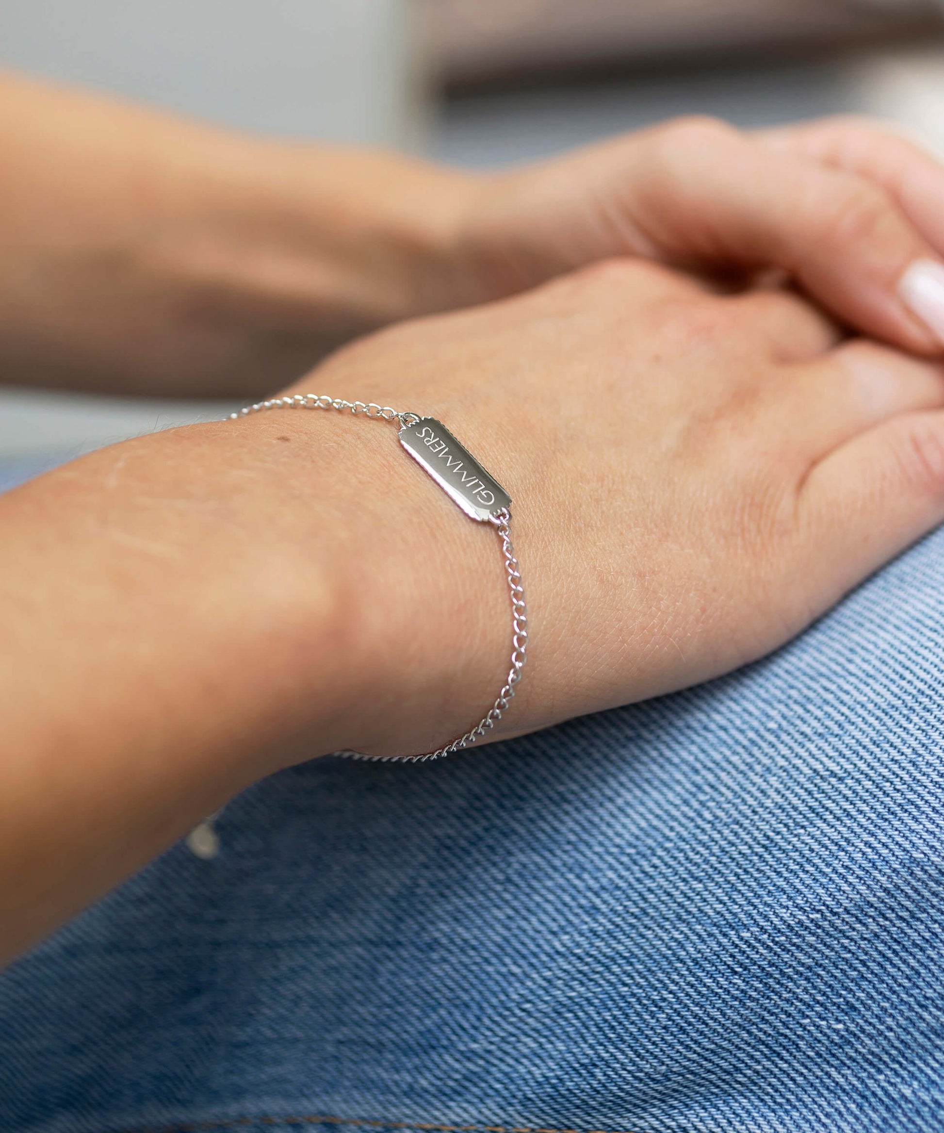Single Pearl Silver Glimmers Bracelet