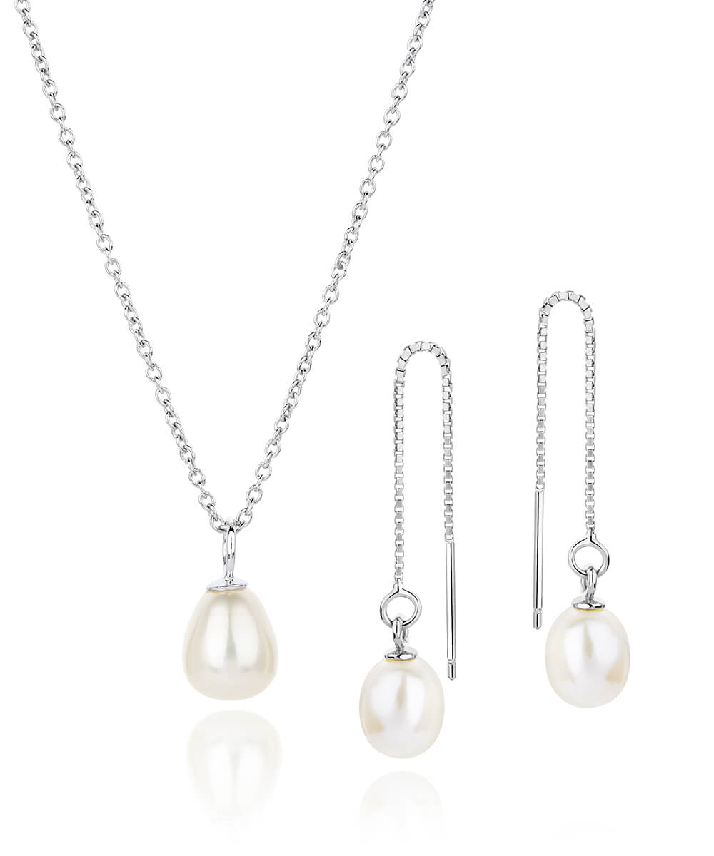 Favourite pearl drop set