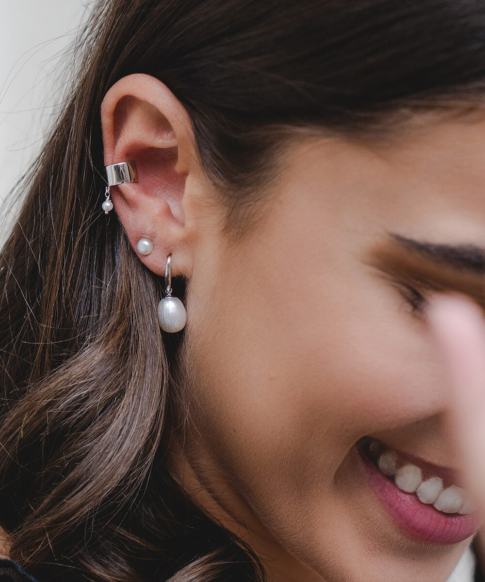 Single Manhattan Pearl Stud earring
