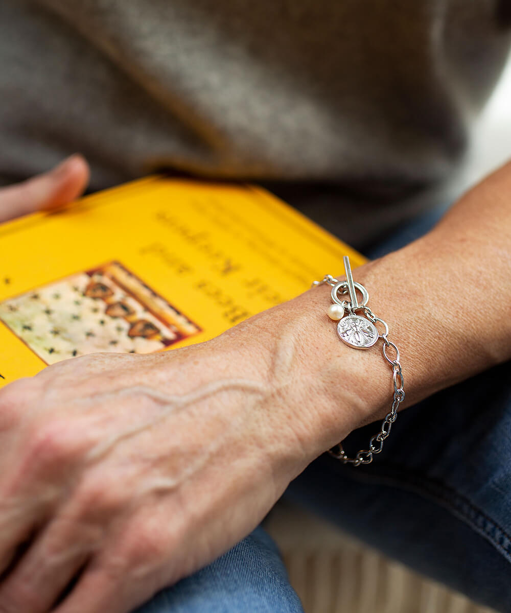 Silver on sale toggle bracelet